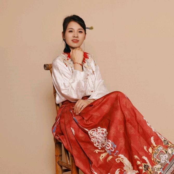 王婧