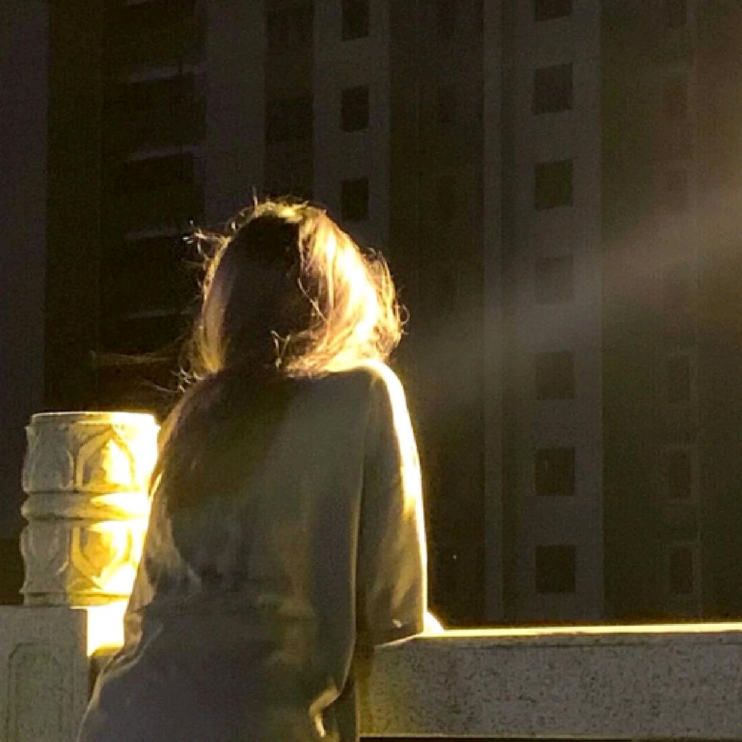 叶唯曼苏暮云烟