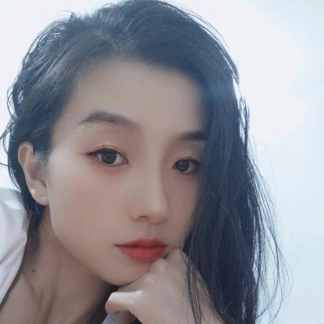 大 美 吖🌹