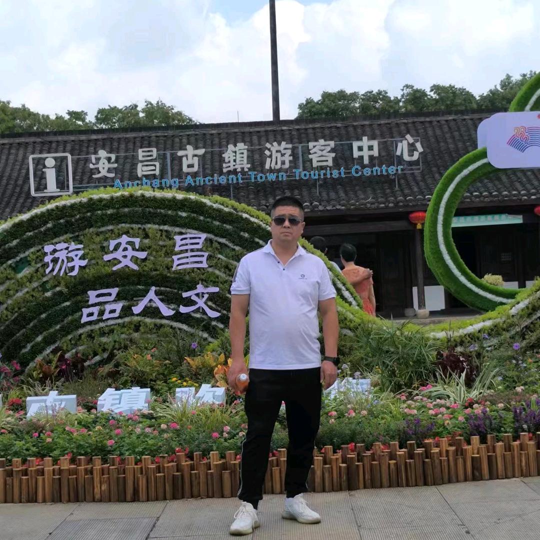 笑敬过往，