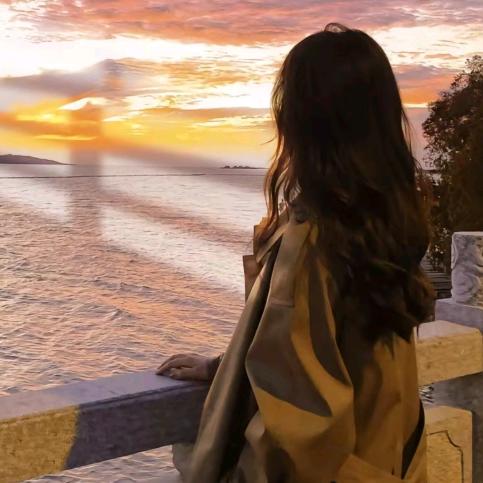 小精灵好物橱窗