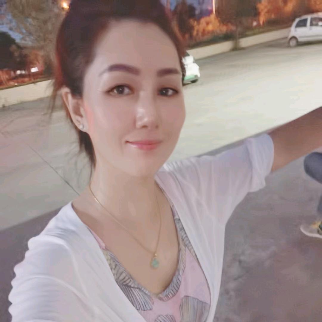 阿冰宝妈走路话筒🎤🎤🎤