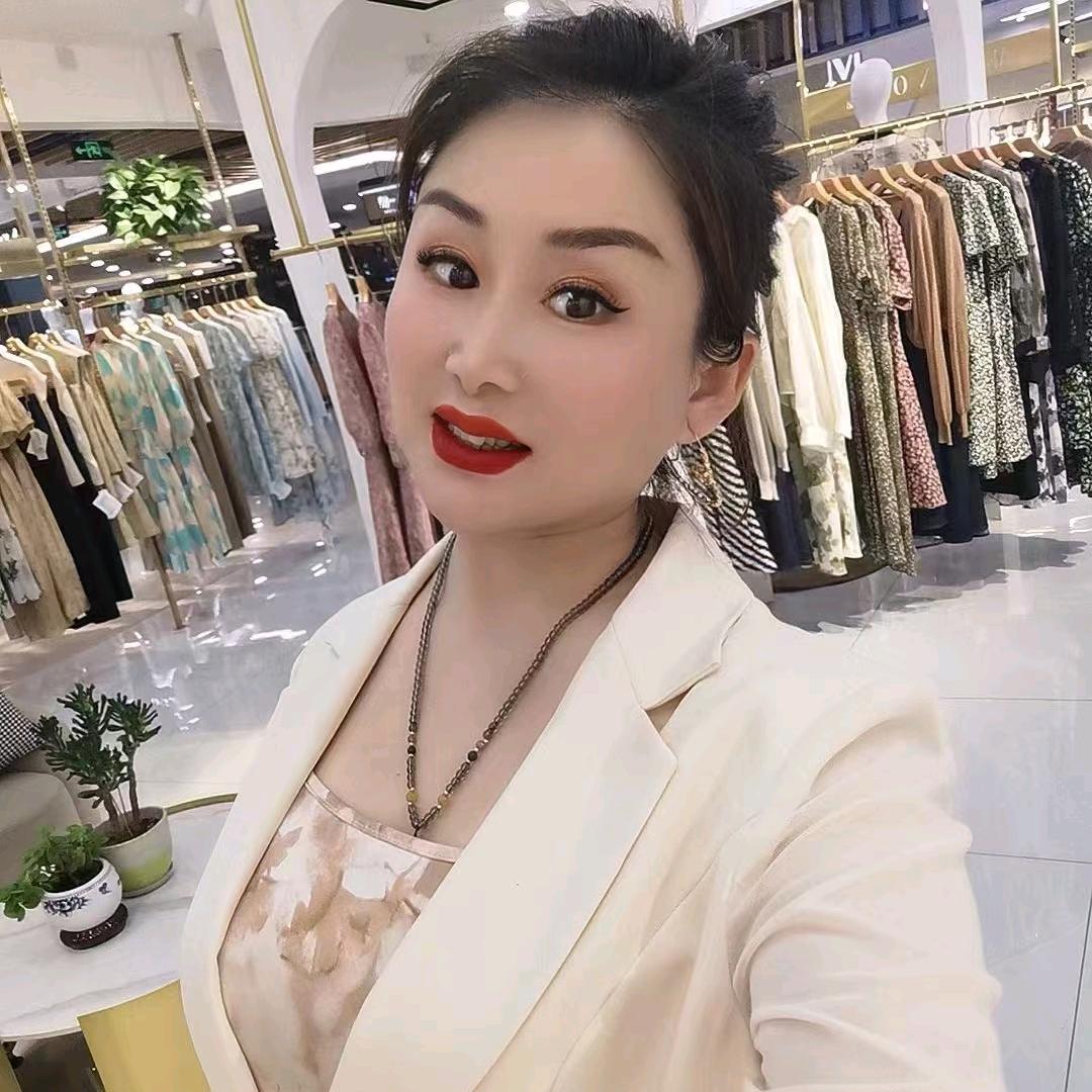 长武启米Lucky童装娟姐