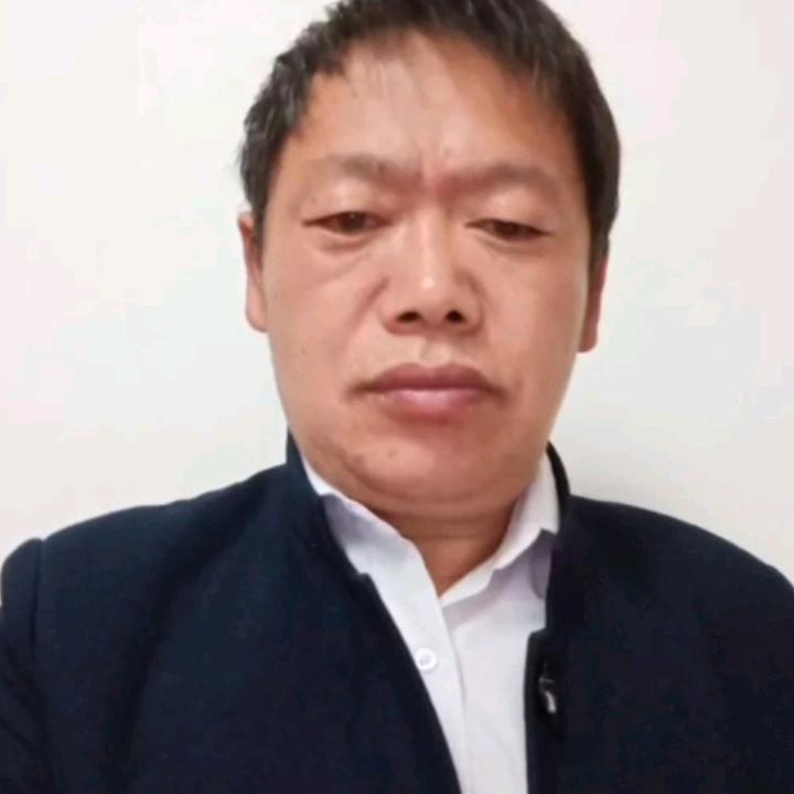 风雨无情人有情。