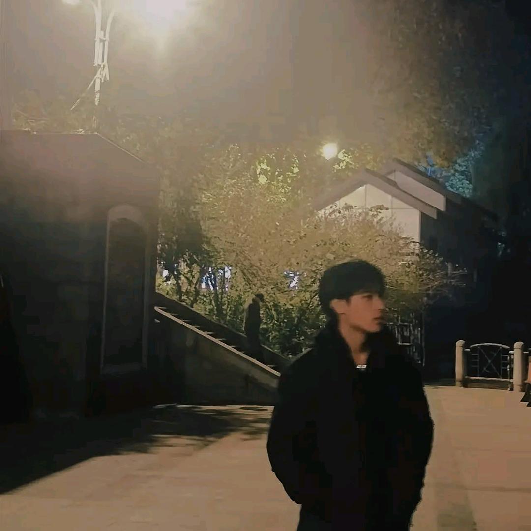 硝段玉