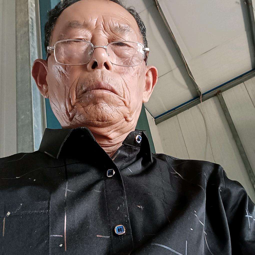 老刘即可!