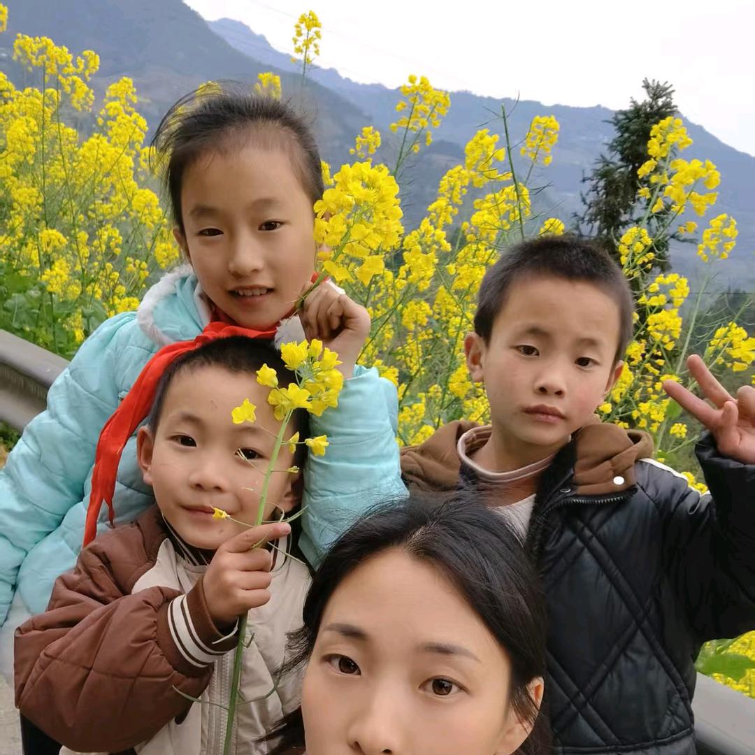 越努力越幸运。