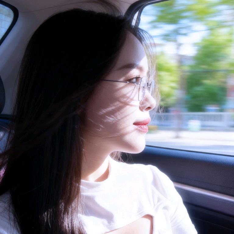 ℒᎭℯ⃝半ঞᩚ颗꧔ꦿ糖᭄