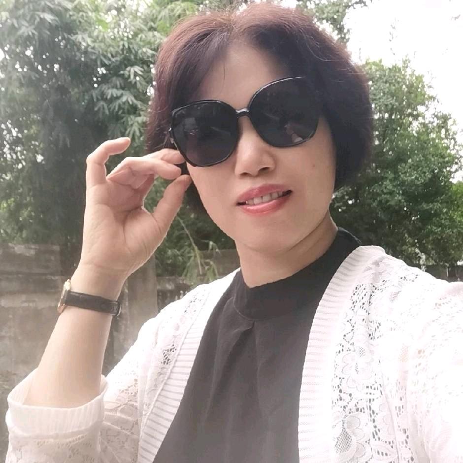 沙漠月亮