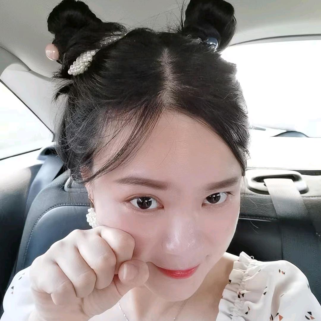 叫我靓女怡囖