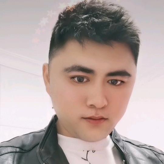 丹东开出租车的大刚子