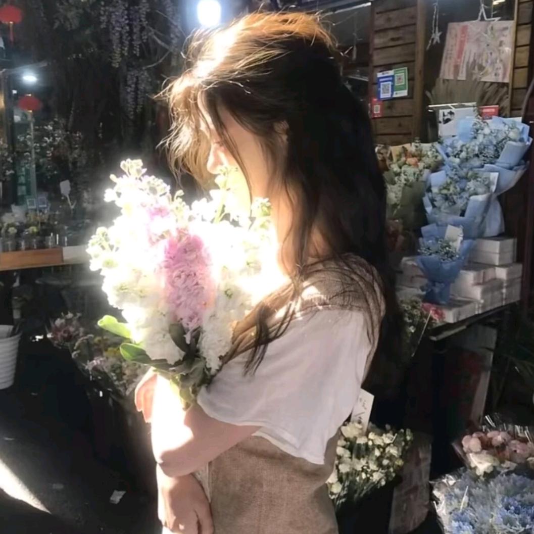 〃向日葵的微笑只属于太阳