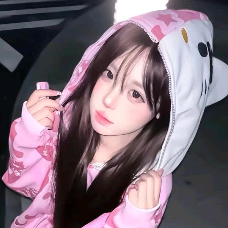 小奈^.