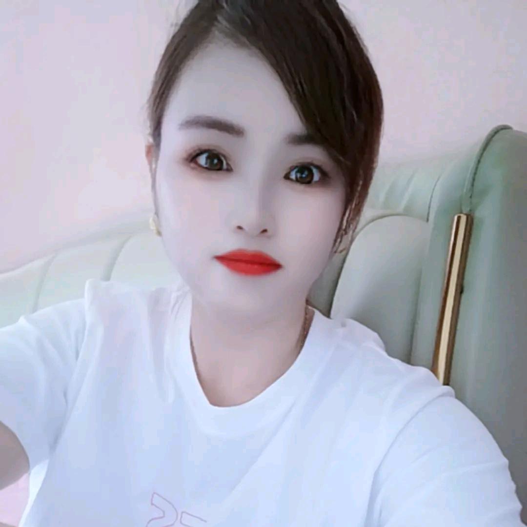 伊伊