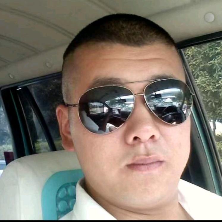请叫我小申