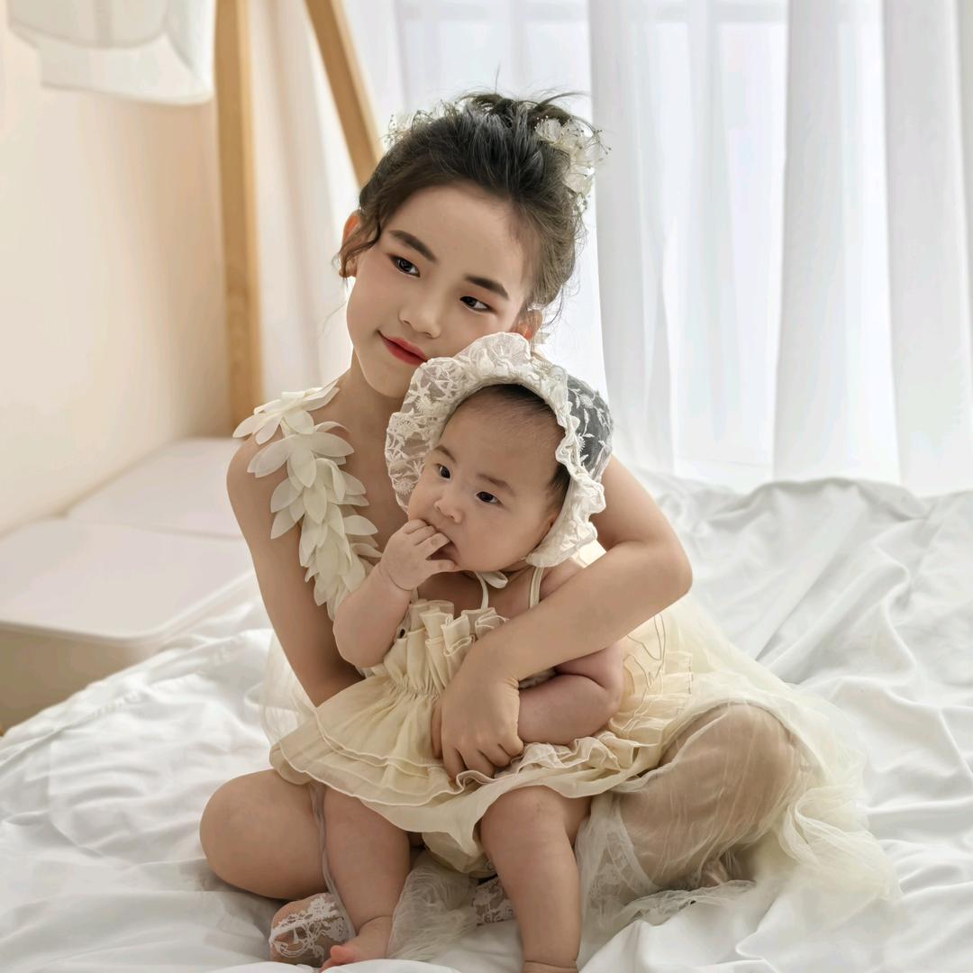 甜甜的妹妹安安吖