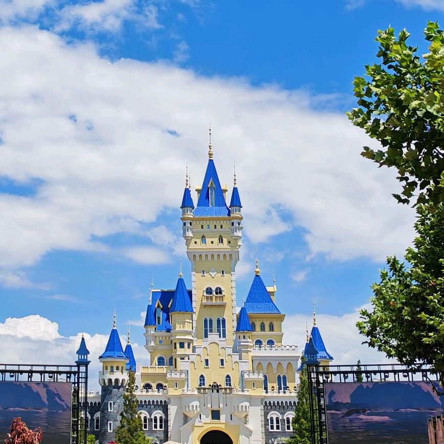 青岛方特-小小段麻麻