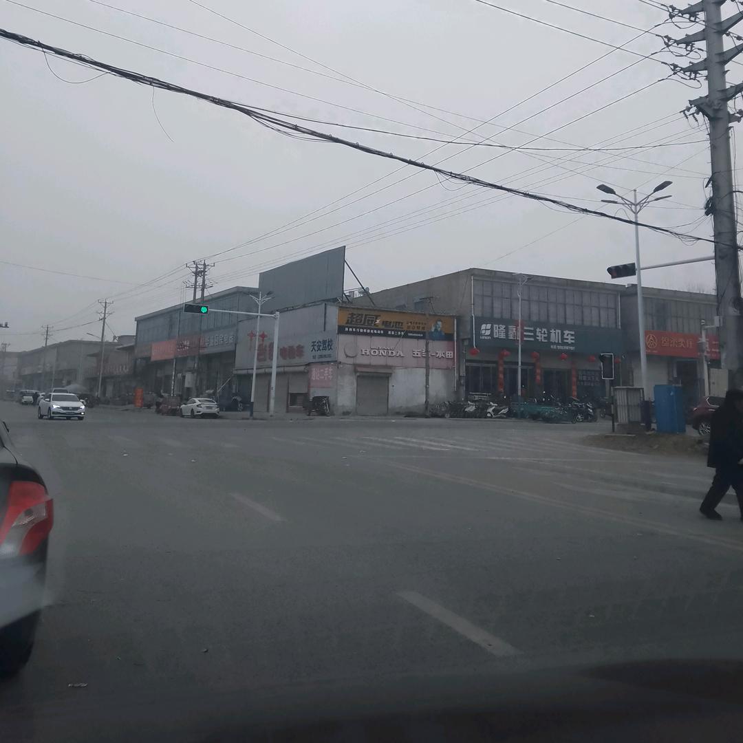 一帆风顺，一生平安。