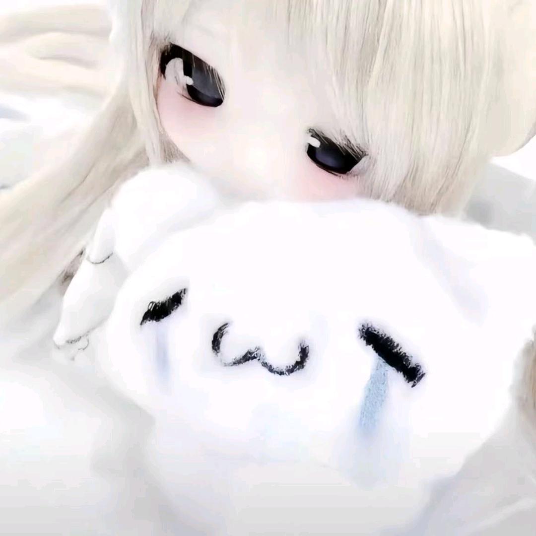 钰不是誉.