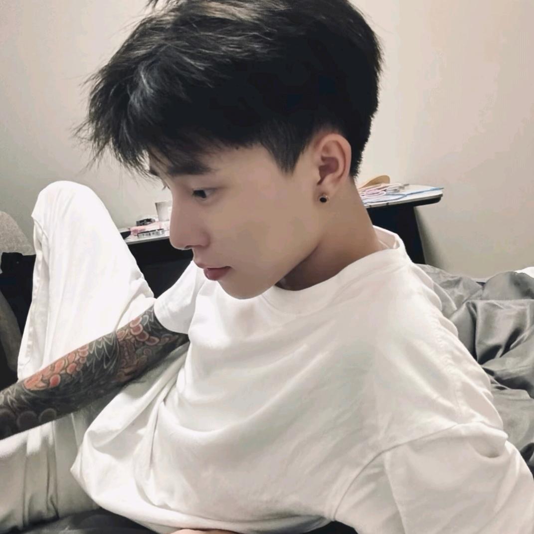 放假着豁小弟弟