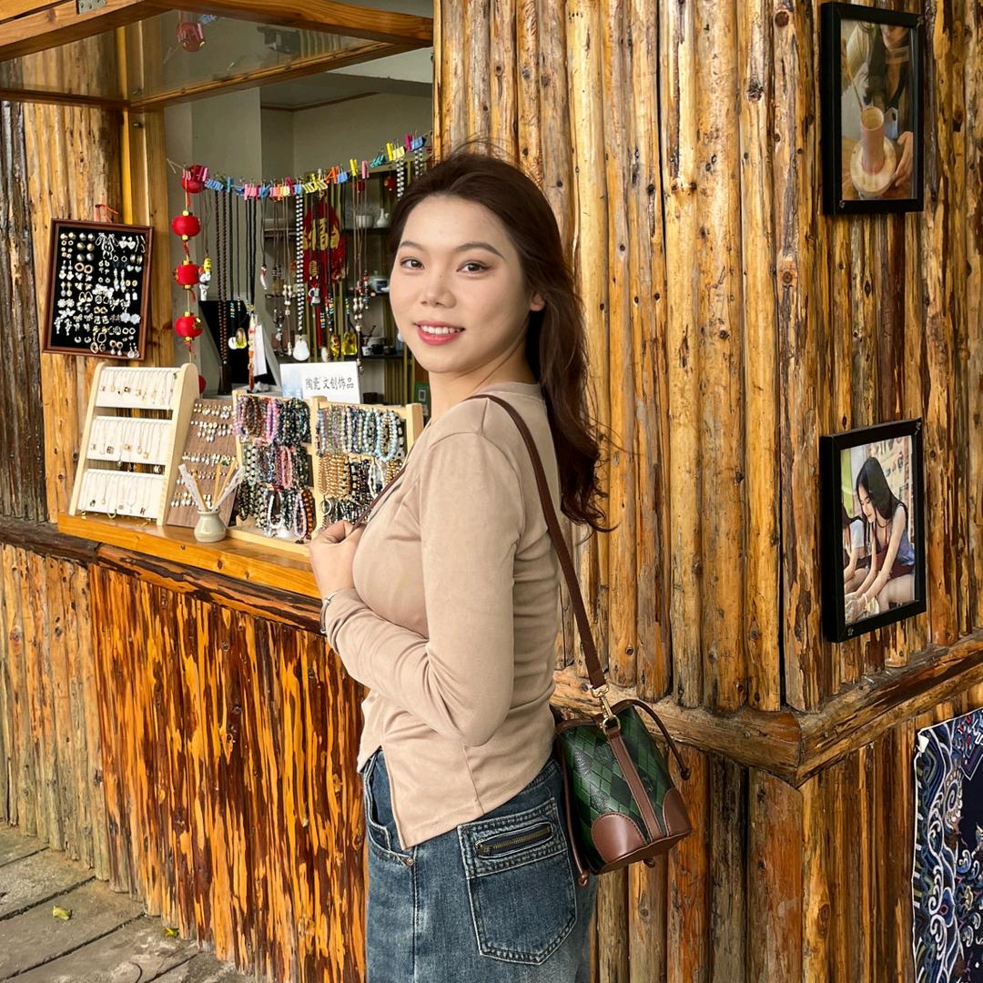 华裳纪行壮锦时尚馆