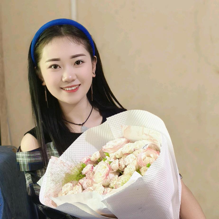 是小梦呀