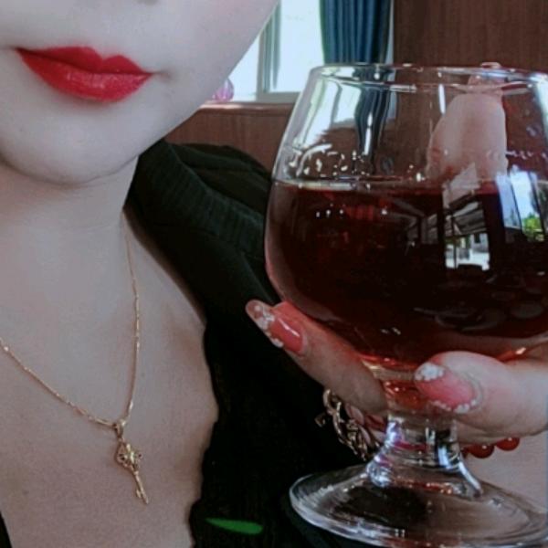 ᥫᦱᐝ伤心🌻⃟⸜ཀོ的泪࿐