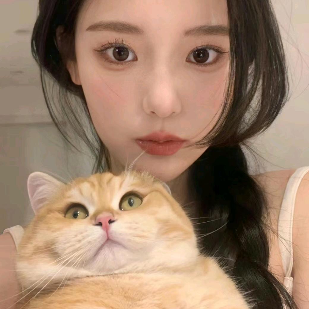 一只兔兔美妆♡