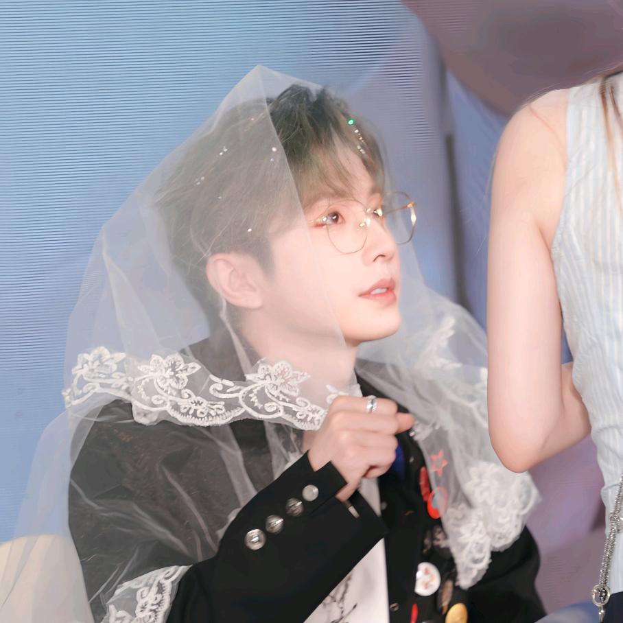 蜡笔沒有芯❤️