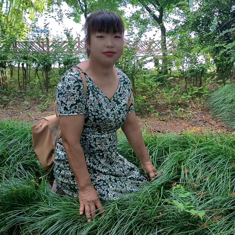 单独的一个人