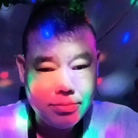 神秘哥哥