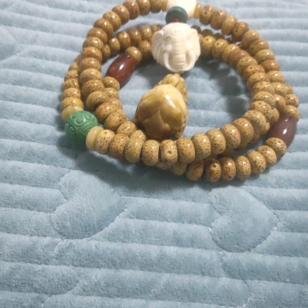 爱盘串滴泥瓦工