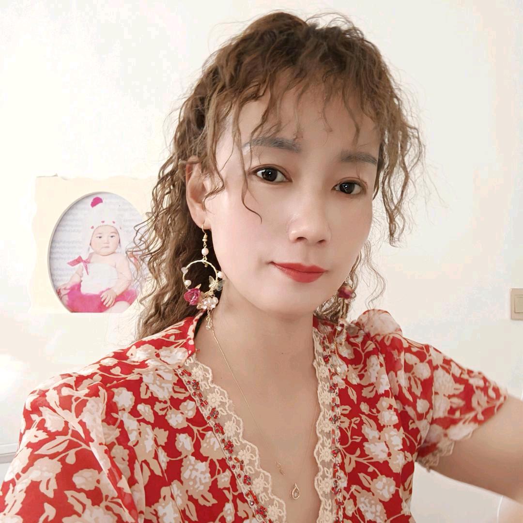 纪秋芳