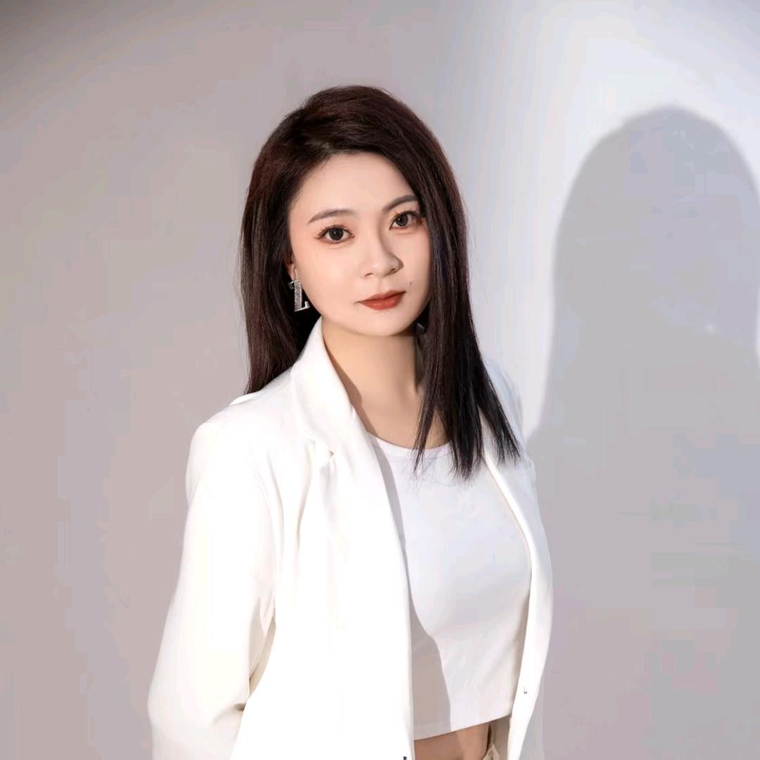 海  鑫🍒主持人