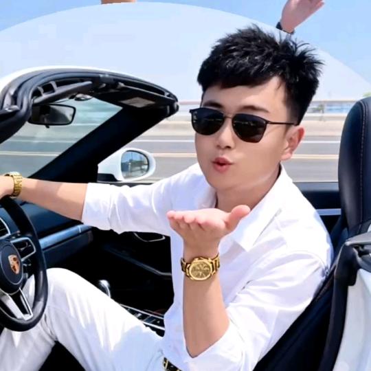 🚬ಇ᭄烈酒໌ᮨ⃟🍶敬余生࿐