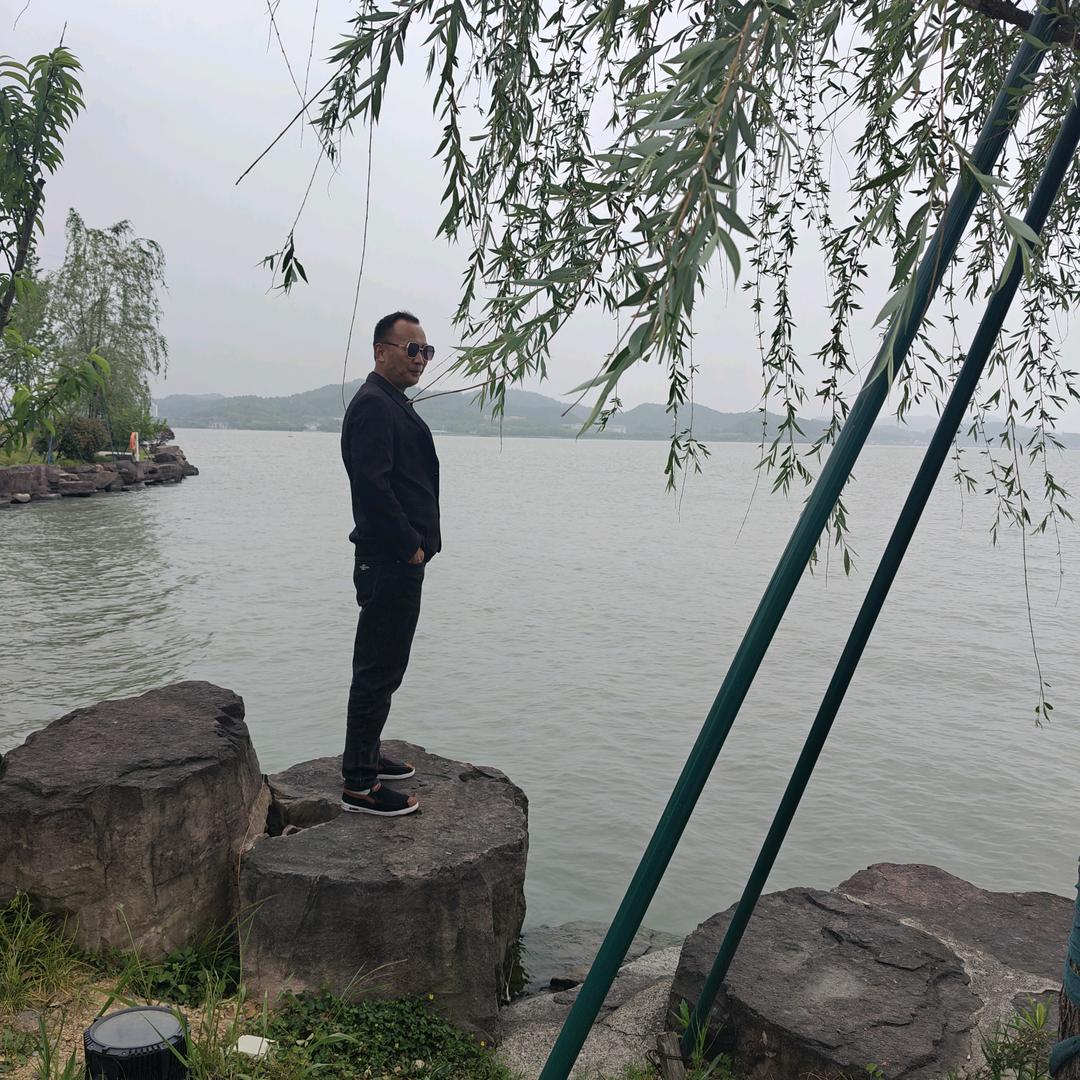 嘉通物流余同山