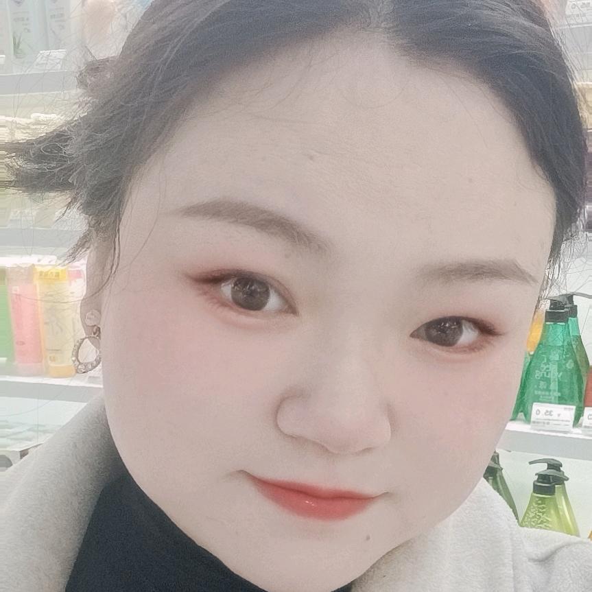 商贸城竞秀美妆小枫