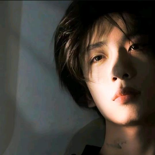 她好难哄,