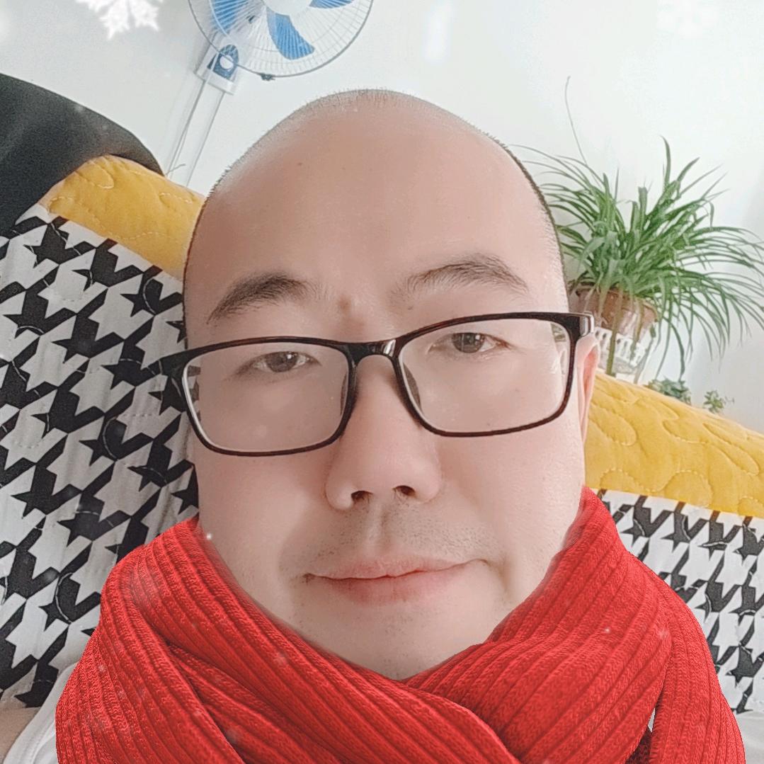 王新华