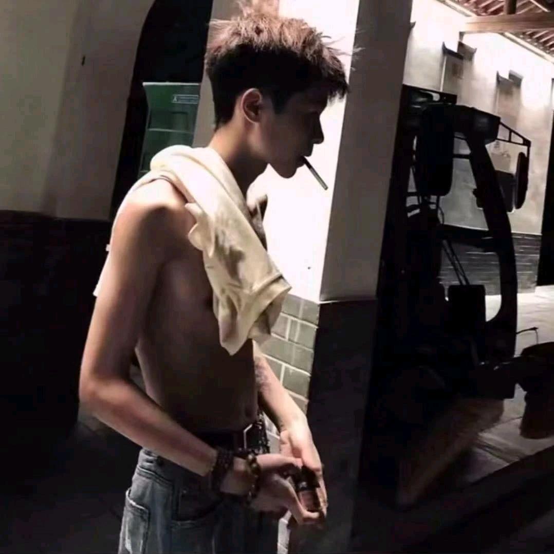 龙少-