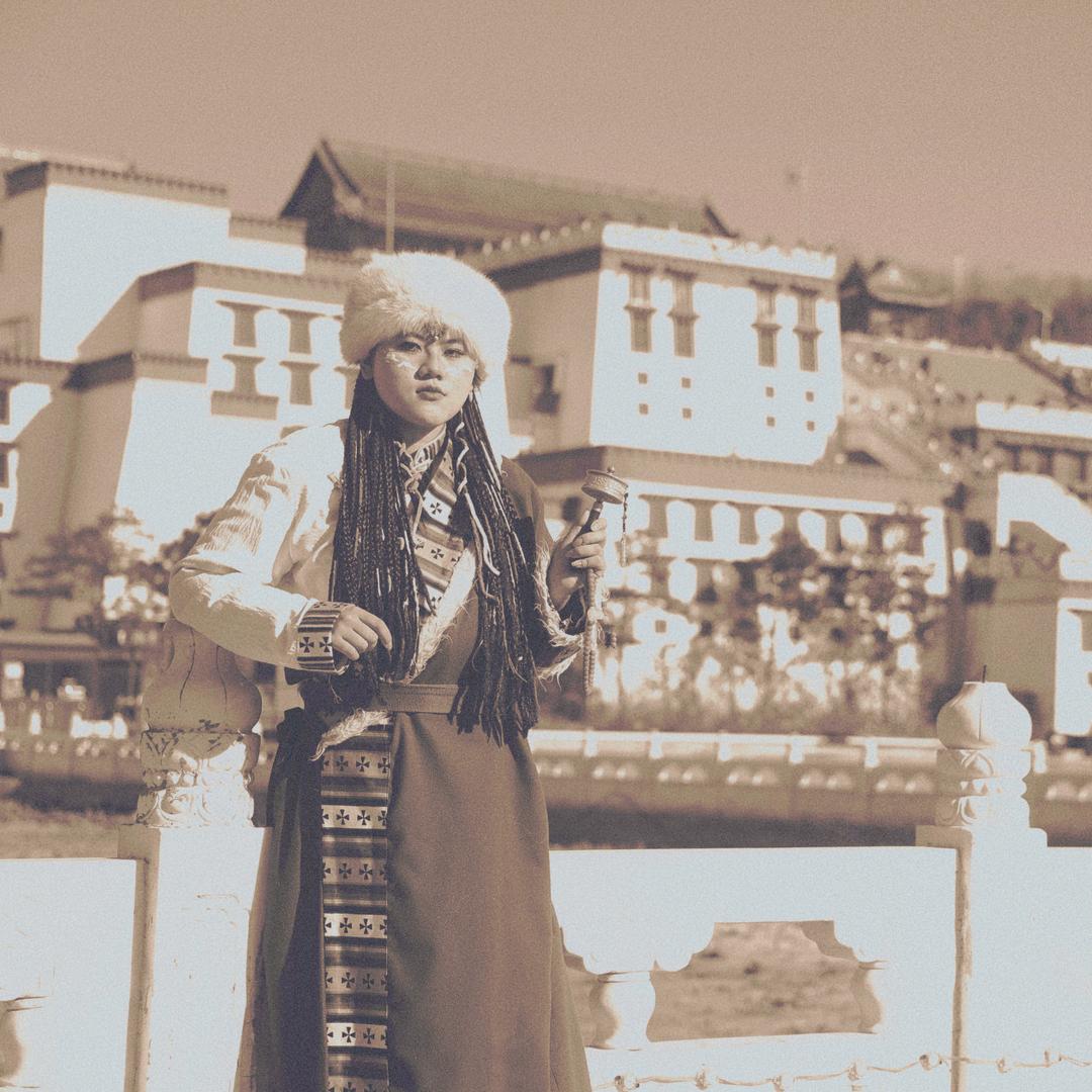 江玥梓🐤🕶🌸（过生日版）