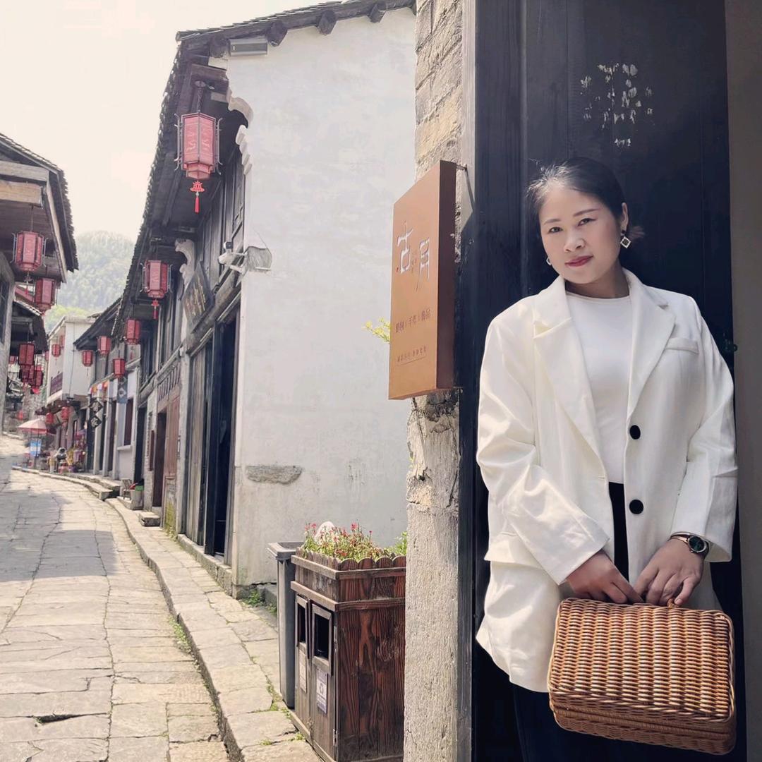 汇泉职校黄聪