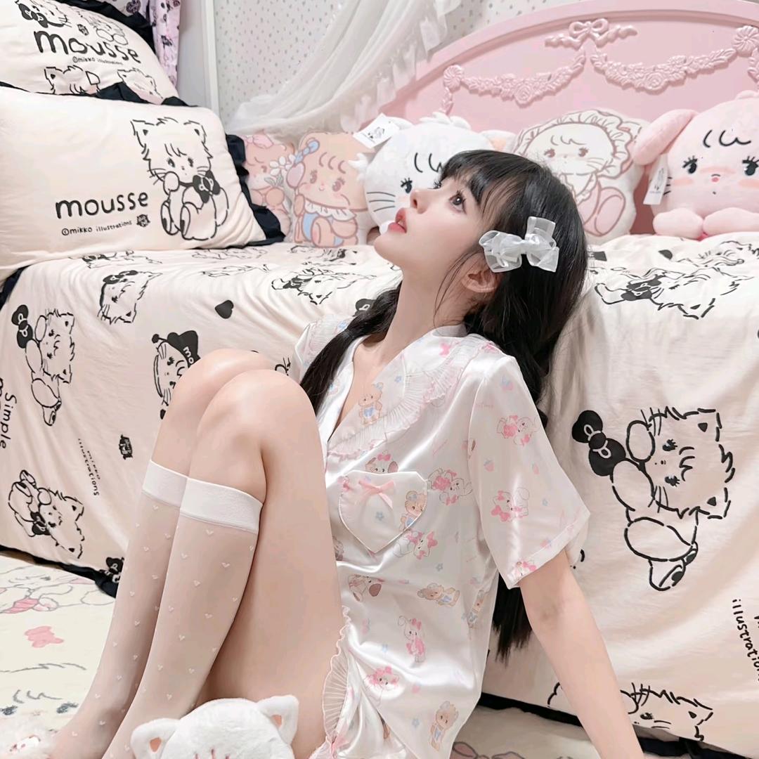 𝑴𝒆𝒍𝒐𝒅𝒚