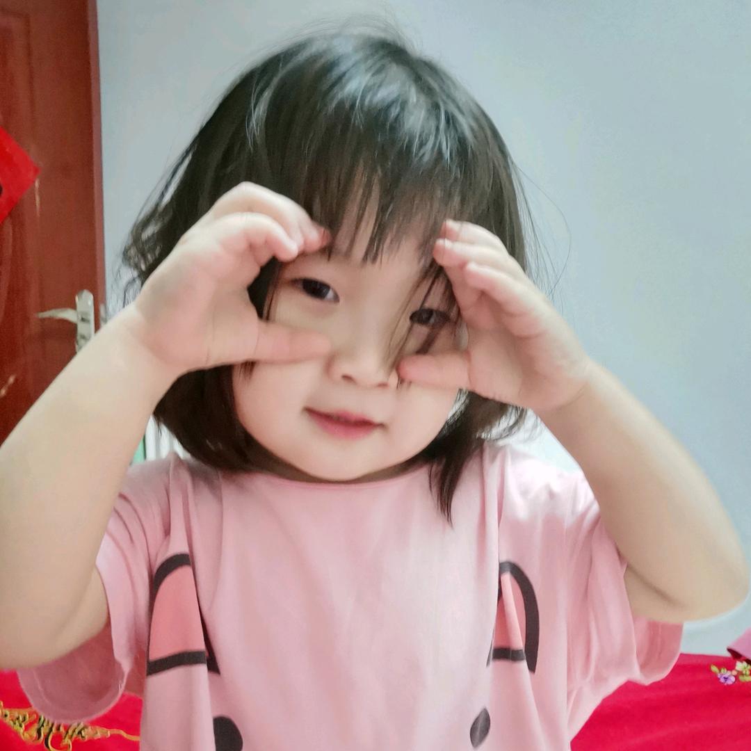 我是小小小吃货”