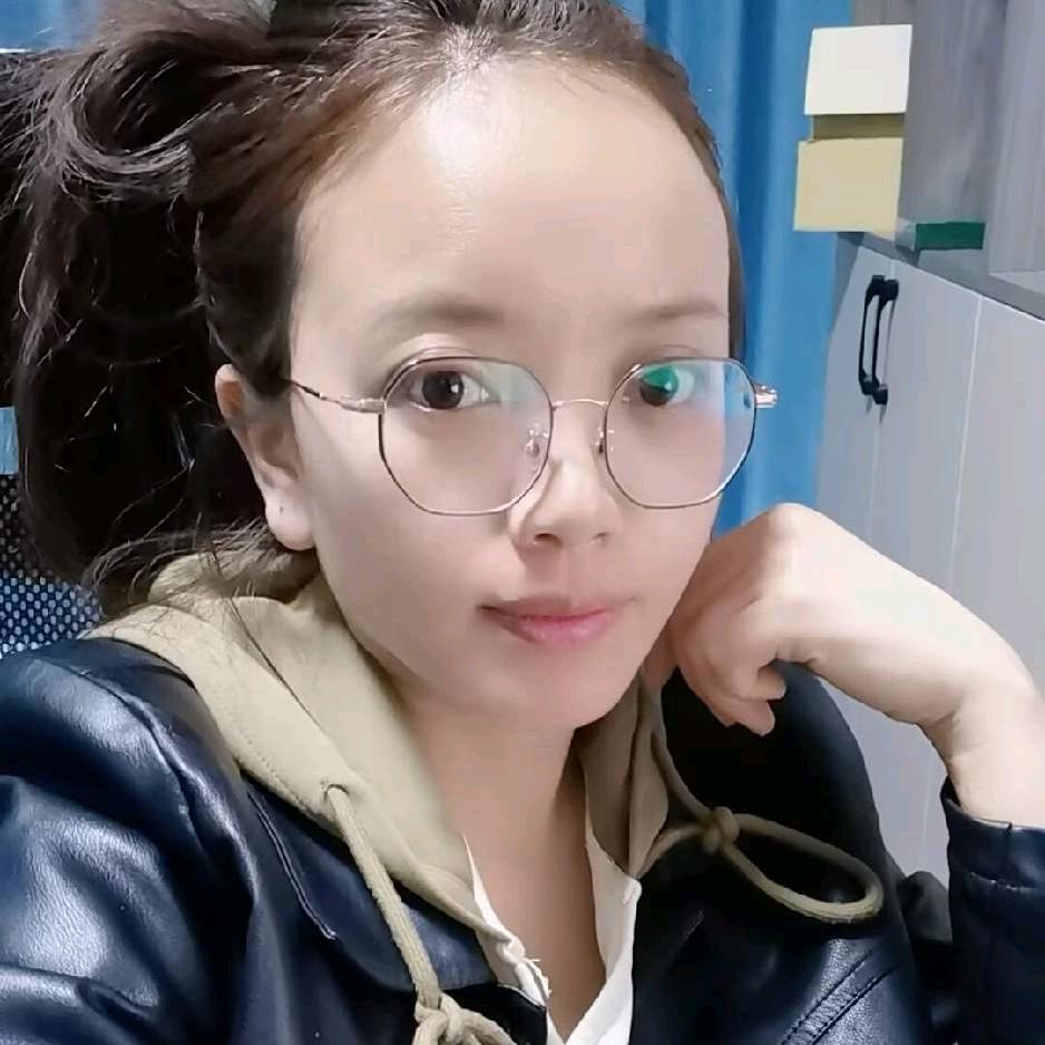 苏苏 在盘州