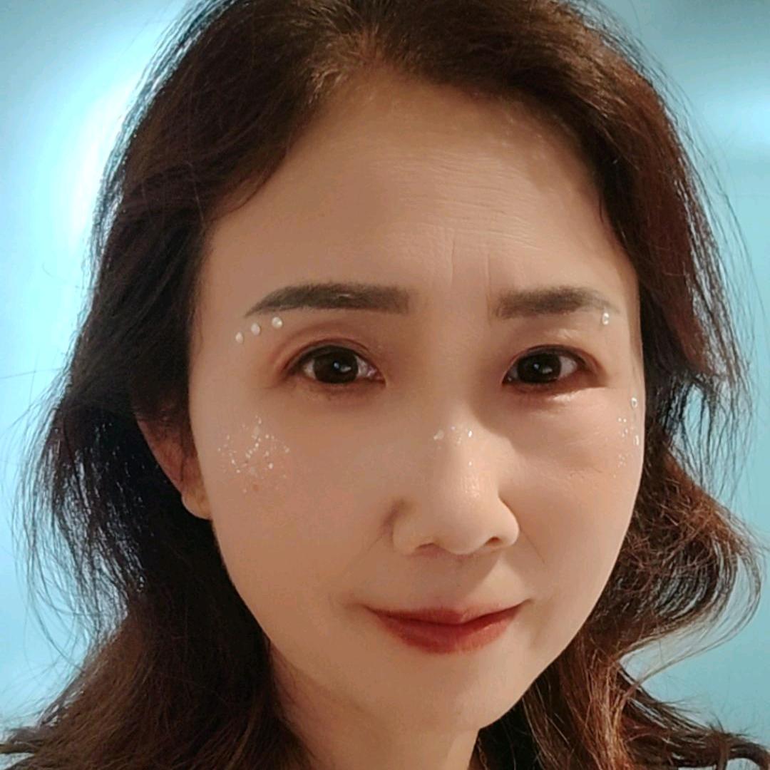 酸梅子（69年鸡🐔）
