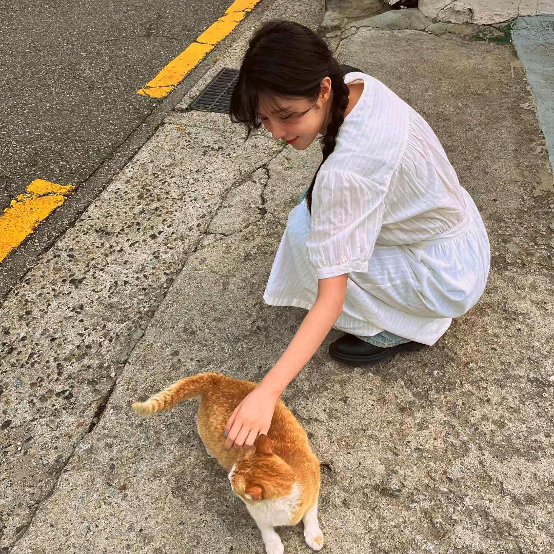 ✿