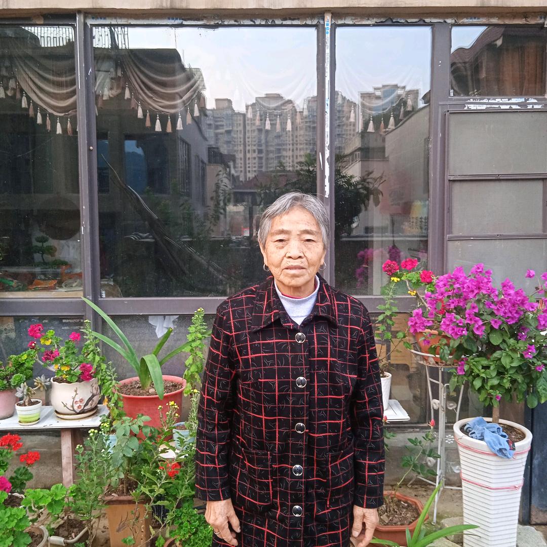 幸福的的老人