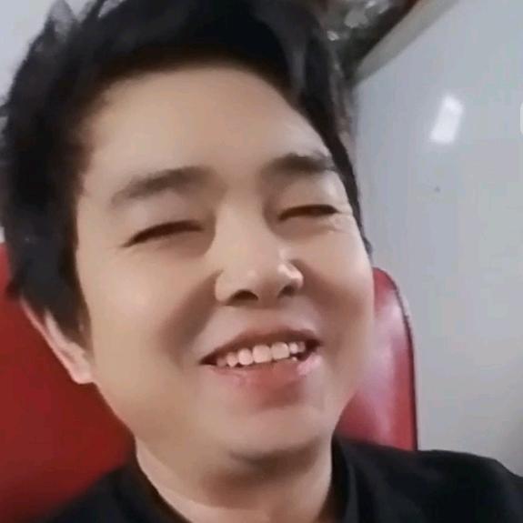 二少，光杆杆单身