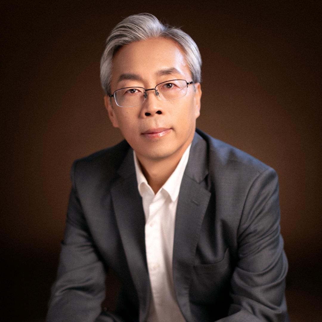 董军爱宠博士
